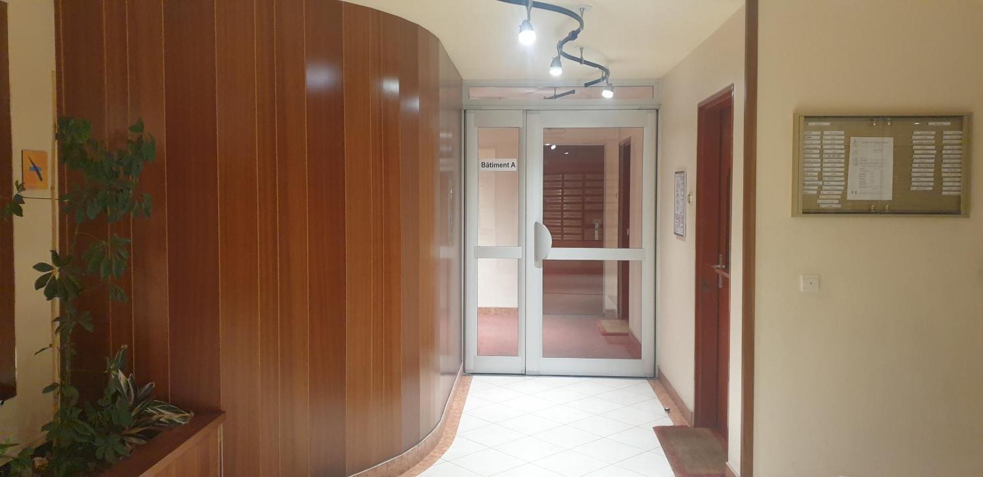 Apartamento T3 77 M2 Calme+Parking Proche Paris & Metro Vanves Exterior foto